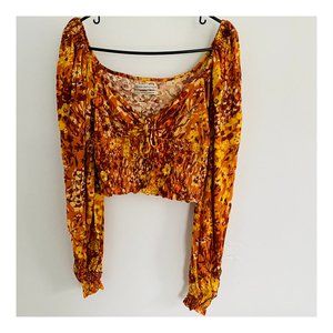 UO Old Soul Smocked Top Women's Size M-L.